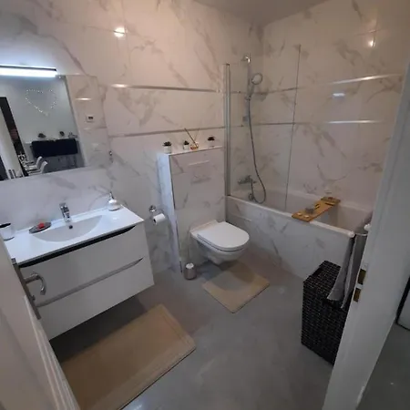 Jacuzzi Giverny Paris דירה