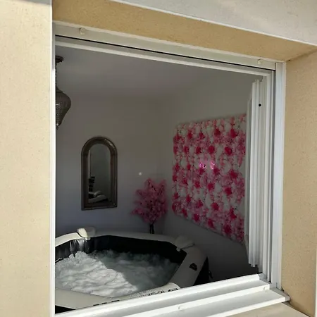 Jacuzzi Giverny Paris Freneuse (Yvelines)