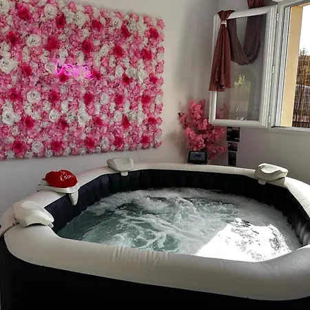Jacuzzi Giverny Paris Freneuse (Yvelines)